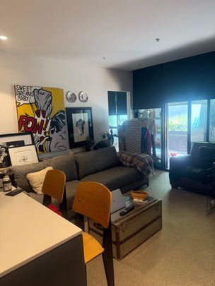 Collingwood - Photo 1