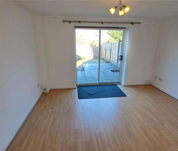 2 bedroom semi-detached house to rent - Photo 2