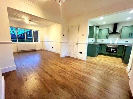 Hatfield Close, St. Helens, WA9 - Photo 2