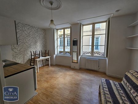 Location Appartement 1 pièce 19m² POITIERS 86000 - Photo 2