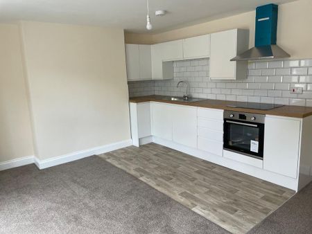 2 bedroom apartment to rent - Photo 4
