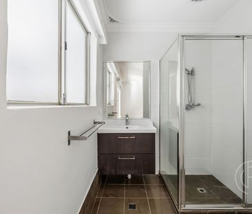 19 Virgil Avenue, Yokine - Photo 5