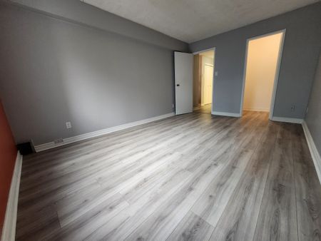1550 Avenue Panama, #307 - Photo 3