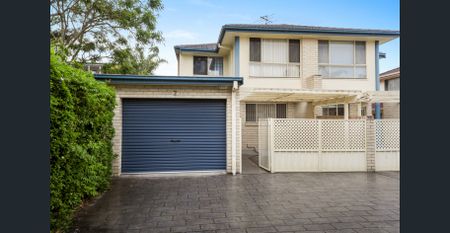 Beachside Townhouse Living - Photo 3