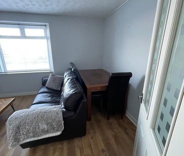 1 Bed Flat, Auchmill Road, AB21 - Photo 5