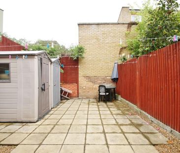 Studio to rent - Photo 6