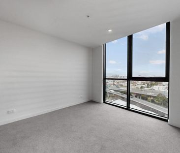 Elevated Sky-High Living with City Fringe Convenience - Photo 4