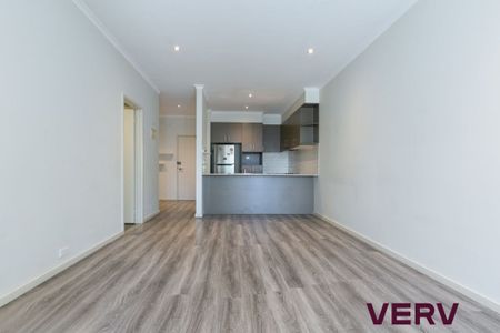 BEAUTIFUL ONE BEDROOM APARTMENT - Photo 4