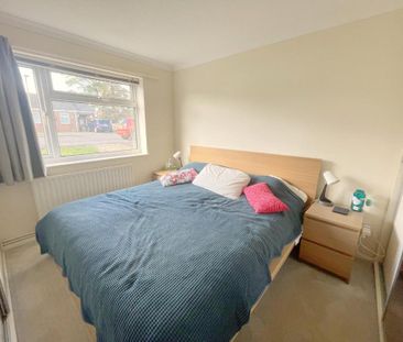 2 bedroom detached bungalow to rent - Photo 4