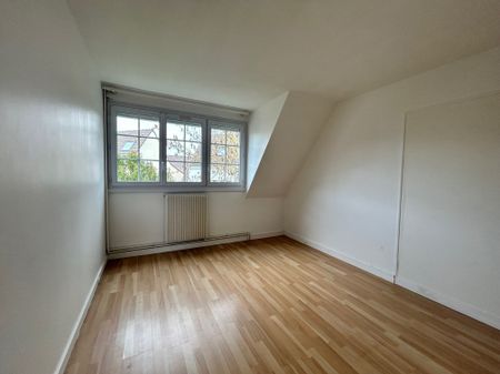 Location Maison 7 pièces 138m² BREUILLET 91650 - Photo 5