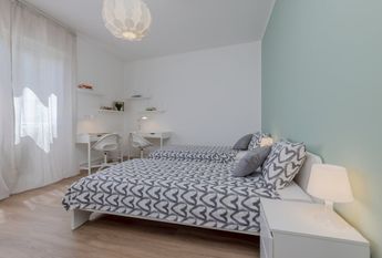 Via Cesare Cremonino, Padova, Veneto 35124