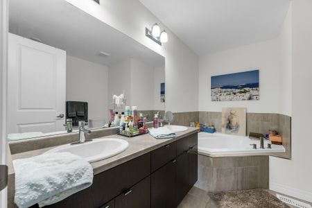 For Lease - 4879 Connor Drive, Lincoln, Ontario - Photo 4