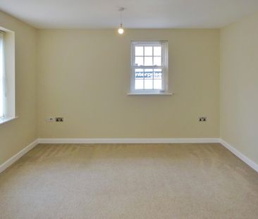 Eydon Drive, Corby - Photo 6