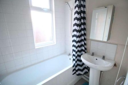 Southcote Road, Walthamstow, London, E17 - Photo 3