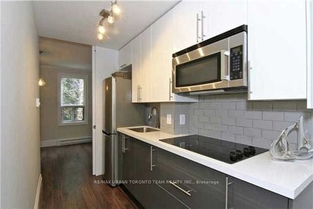 Semi-Detached Home For Lease | E8120514 - Photo 5