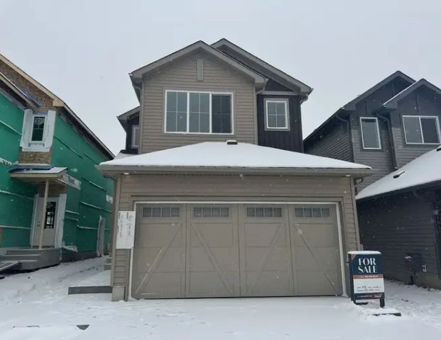 3 Bedrooms Attached Garage House with Flex room & Bonus Room | 3211 Dixon Way South West Edmonton AB Canada, Edmonton - Photo 1