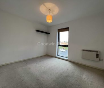 Ordsall Lane, Salford - Photo 2