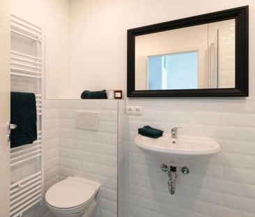Schickes WG-Zimmer in stylischer 4er WG + Küche - Photo 5