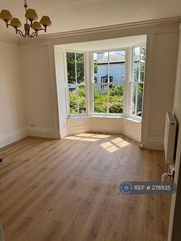 1 bedroom flat to rent - Photo 2