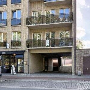 Appartement te huur in Roeselare voor € 740 met 2 slaapkamers - Photo 3