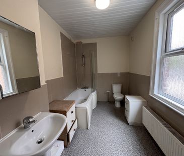 Nunthorpe Road, South Bank - P1053 - Photo 3