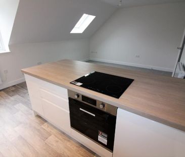 2 bedroom apartment to rent - Photo 4