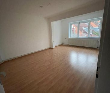 Großzügige 4 Zi Wohnung Rheinerlandstrasse Balkon WG geeignet - Photo 1