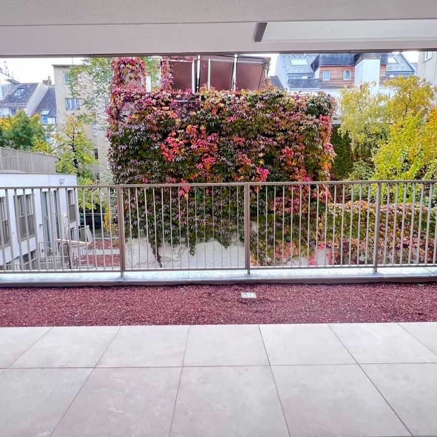 KLEINER 2-ZIMMER TRAUM MIT GROSSZÜGIGER FREIFLÄCHE - Photo 1