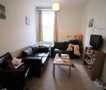 4 bedroom maisonette to rent - Photo 4