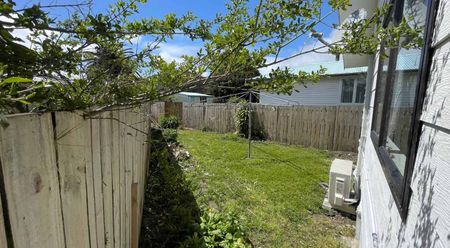 Beautiful 2 bedroom property - Photo 5