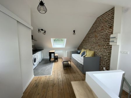 STUDIO MEUBLÉ PROCHE CENTRE VILLE - Photo 3