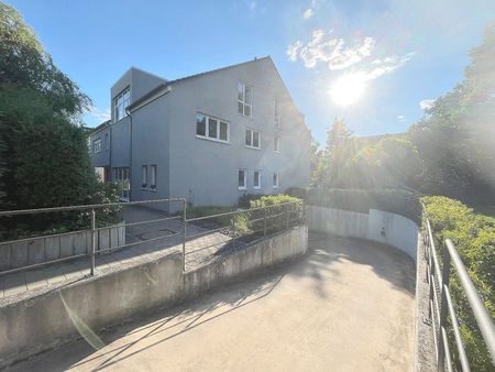 Trier-Feyen: Moderne, lichtdurchflutete und energieeffiziente Wohnung mit großem Balkon und Blick ins Grüne - Photo 4