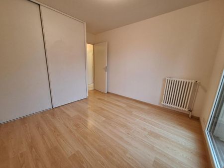 Appartement T3 à louer Saint Gregoire - 60 m² - Photo 5