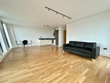 Wicker Riverside - Penthouse Apartment, 2 Northbank, Wiley Street, Sheffield, S3 8JA - Photo 3