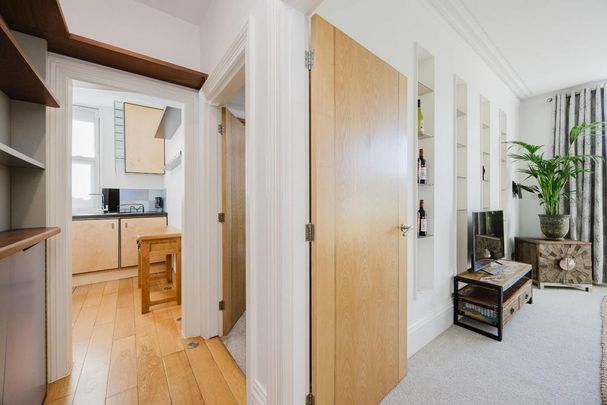 1 bedroom flat to rent - Photo 1
