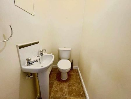 Wilson Road, Stratford-upon-avon, CV37 - Photo 5