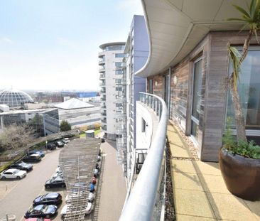 2 bedroom apartment to rent - Photo 4