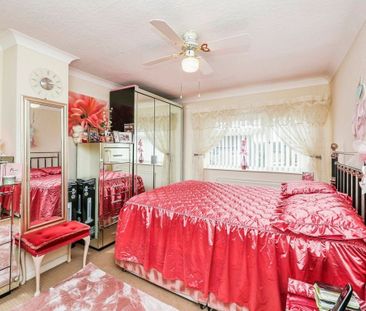 3 Bed Terraced House, Eastglade Road, NG5 - Photo 4