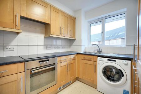 2 bedroom flat to rent - Photo 5