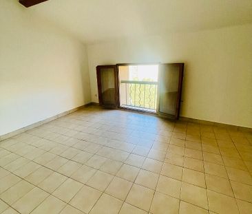 Maison village T3 avec garage Centre Saint Cannat - Photo 2