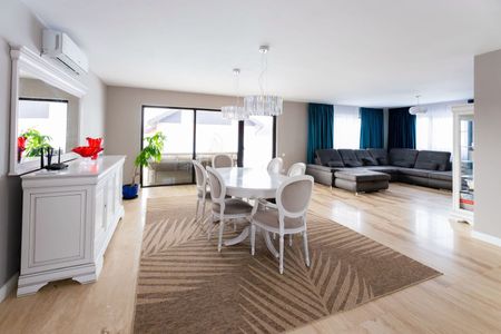 Vila De Inchiriat | Acces ponton privat | Jacuzzi exterior | Snagov - Photo 4