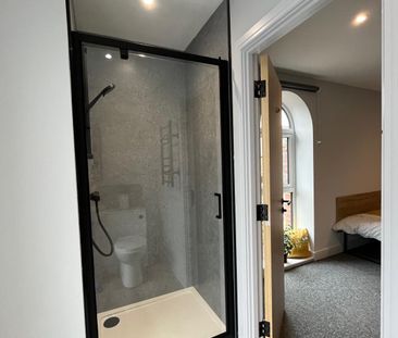 Room 3, Flat 16, Commercial Point, NG9 2NG, NOTTINGHAM - Photo 6