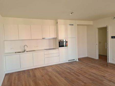 Appartement te huur - Foto 2
