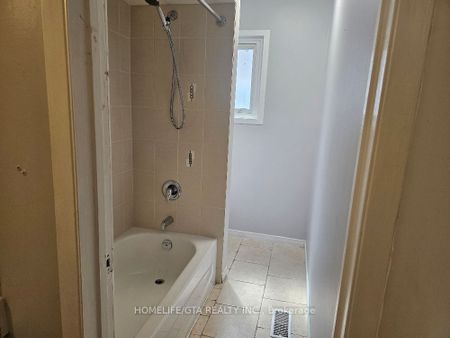 For Lease - 350 Waverly Street Unit# Main, Oshawa, Ontario - Photo 3