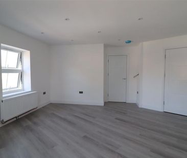 1A Hermitage Road, Woking, Surrey, GU21 - Photo 6