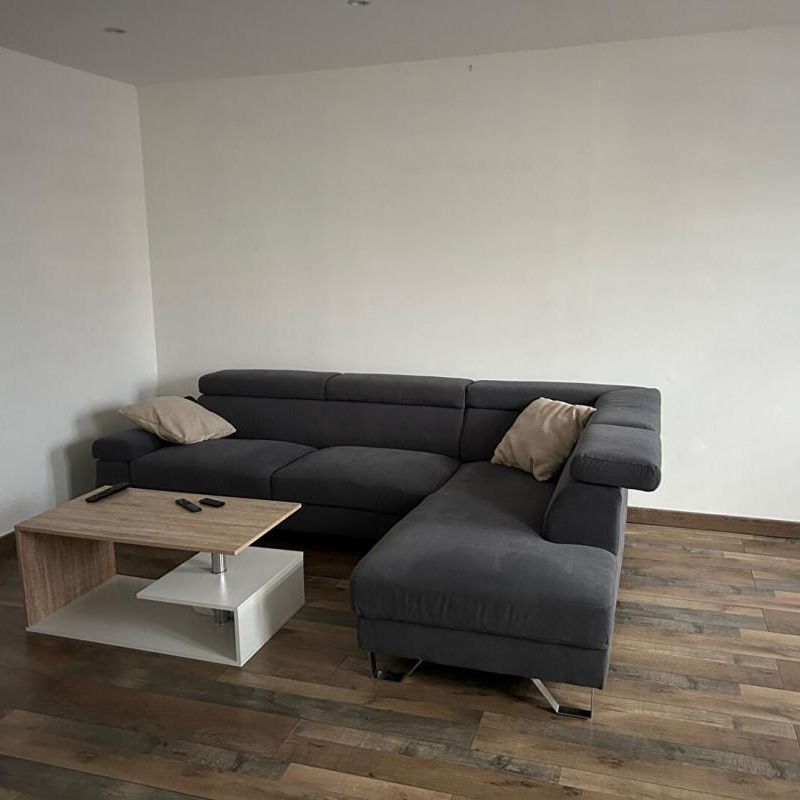 Location Maison 3 pièces 86m² CHAUNY 02300 - Photo 1