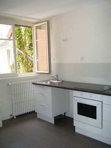 APPARTEMENT à louer à BESANCON - CENTRE VILLE - 1 pièce - Photo 2