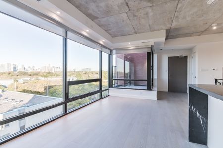 For Lease - 246 Logan Avenue Unit# PH708, Toronto, Ontario - Photo 4