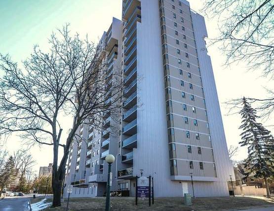 Kitchener Manor Apartments | 175 Queen St. N., Kitchener - Photo 1