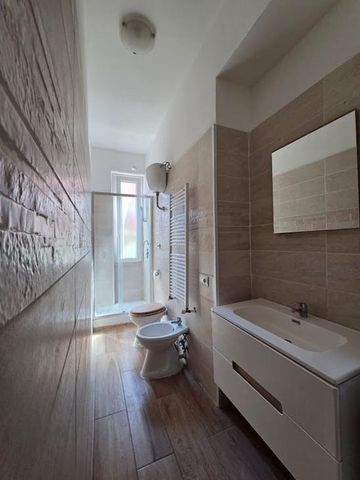 Via Lucio DAmbra, Rome, Lazio 00133 - Photo 5